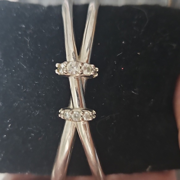 Kendra Scott LIVY Cuff Bracelet - Picture 4 of 4